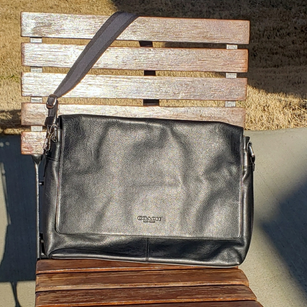 Coach F54792 Charles Leather Messenger